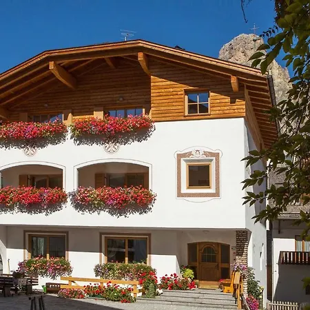 Garni Gran Pre Bed and Breakfast *